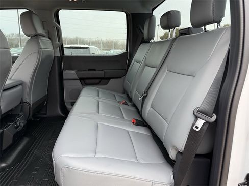 New 2026 Ford F250 XL w/ FX4 Off-Road Package image 43
