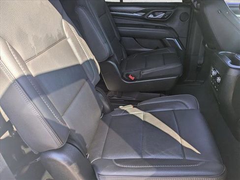 Used 2021 GMC Yukon Denali w/ Denali Ultimate Package image 20