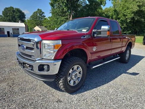 Used 2016 Ford F250 Lariat w/ Lariat Ultimate Package AWD/4WD image 3