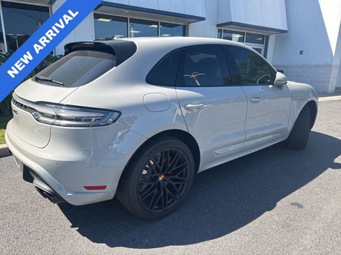 Used 2023 Porsche Macan GTS w/ Premium Package Plus AWD/4WD image 2