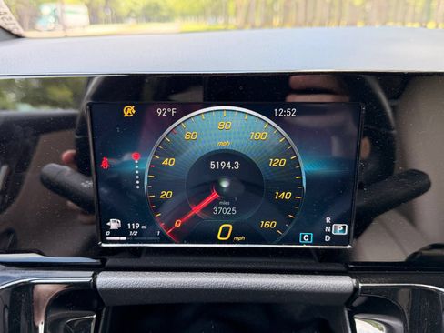 Certified 2021 Mercedes-Benz GLA 250 image 26