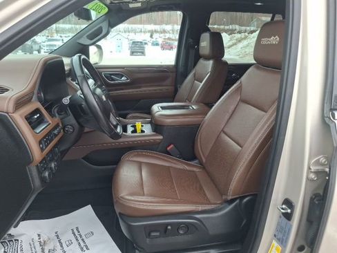 Used 2021 Chevrolet Tahoe High Country w/ Premium Package image 10