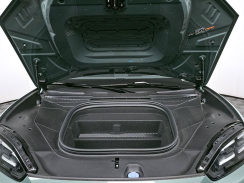 New 2026 Porsche Cayenne Electric AWD/4WD image 35