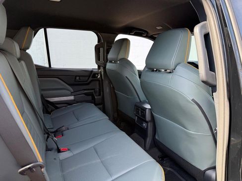 New 2026 Toyota 4Runner Trailhunter image 7