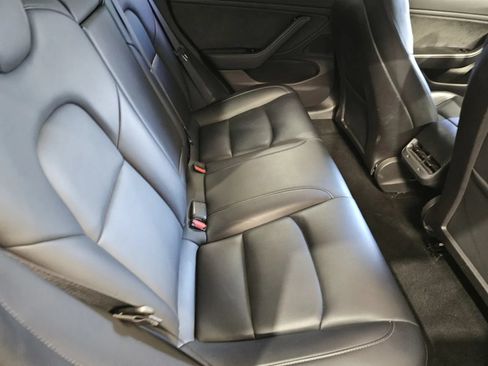 Used 2019 Tesla Model 3 Standard Range Plus RWD image 9