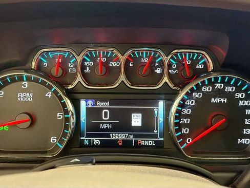 Used 2020 GMC Yukon XL SLT w/ Premium Edition image 11