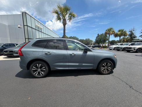 Used 2024 Volvo XC60 B5 Core AWD/4WD image 27