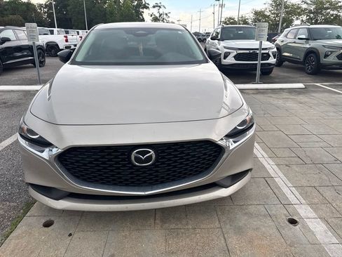 Used 2025 MAZDA MAZDA3 s FWD image 3