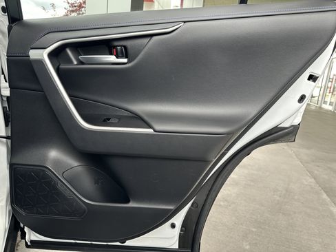 Certified 2025 Toyota RAV4 XSE w/ Advanced Technology Package image 14