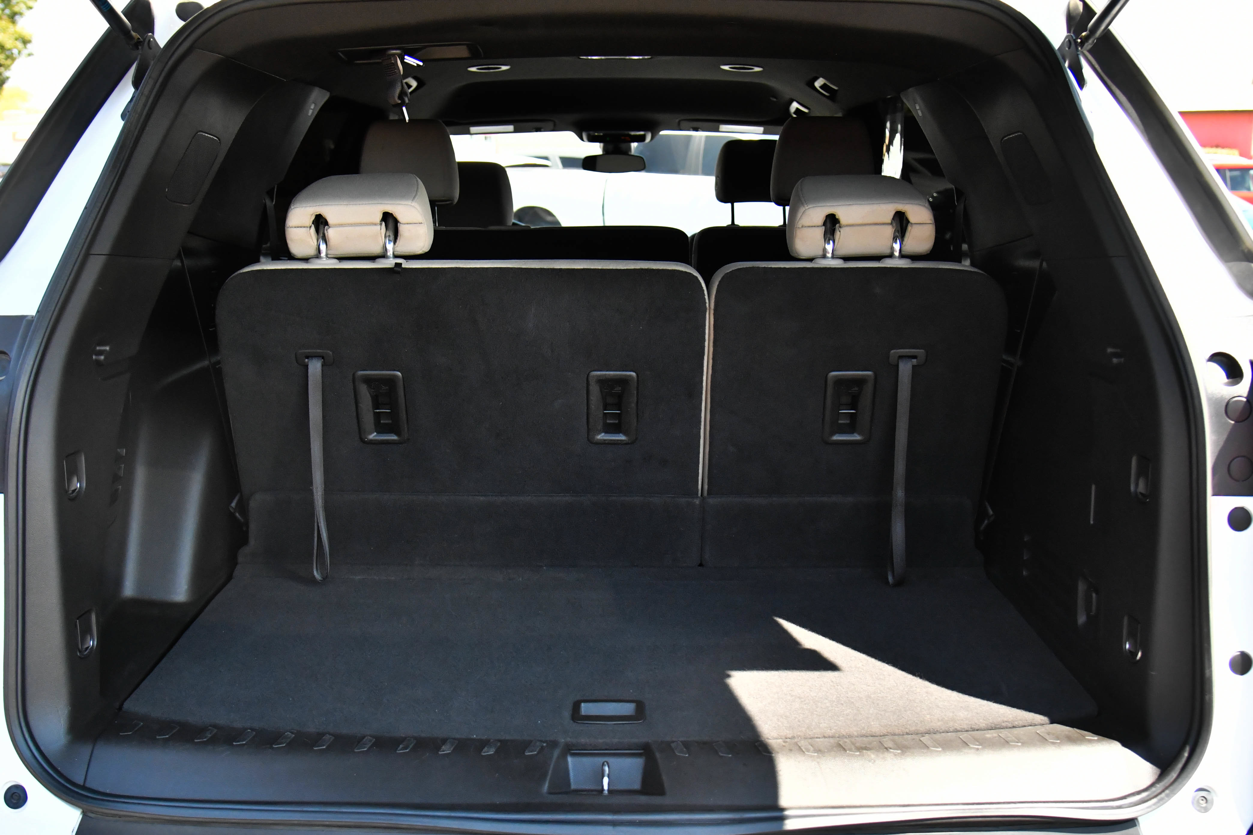 Used 2023 Chevrolet Traverse LS w/ LPO, Cargo Package FWD image 39