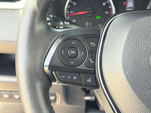 Used 2021 Toyota RAV4 XLE w/ Convenience Package AWD/4WD image 28