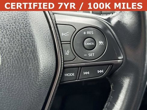 Used 2022 Toyota Camry SE image 23
