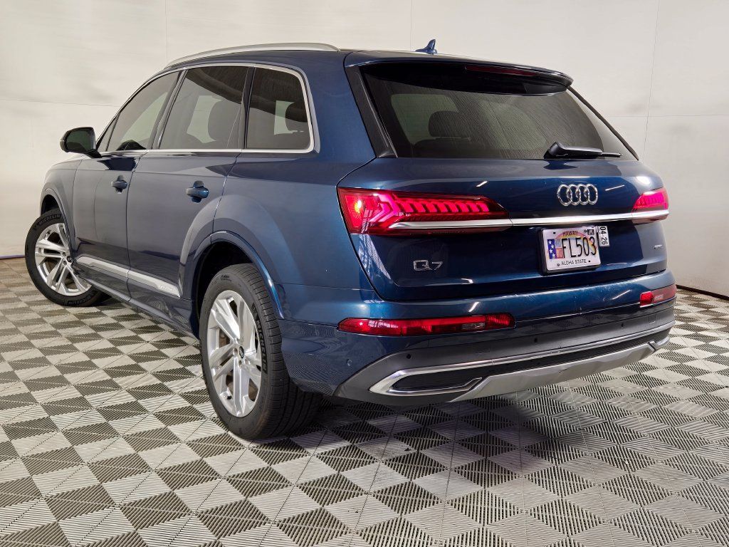 Used 2021 Audi Q7 3.0T Premium Plus w/ Premium Plus Package AWD/4WD image 7