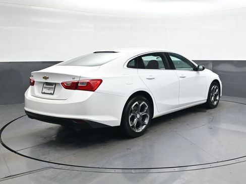 Used 2023 Chevrolet Malibu LT image 4