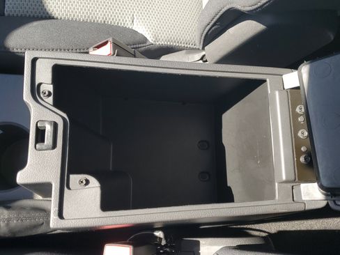 Used 2010 Jeep Liberty Sport w/ Popular Equipment Group image 26