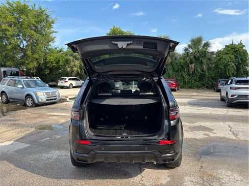 Used 2022 Land Rover Discovery Sport SE R-Dynamic image 47