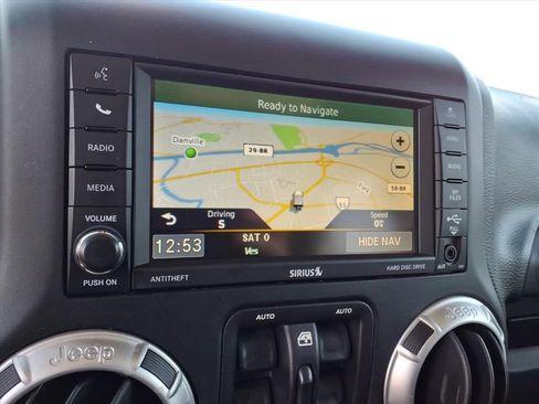 Used 2016 Jeep Wrangler Unlimited Rubicon w/ Dual Top Group image 10