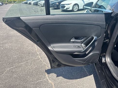 Used 2025 Mercedes-Benz CLA 250 image 22
