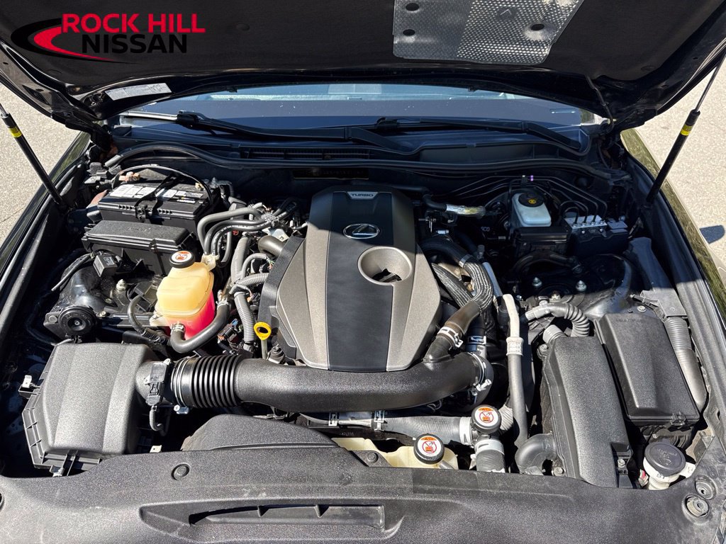 Used 2017 Lexus IS 200t RWD image 38