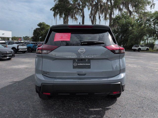 Certified 2026 Nissan Rogue SV FWD image 5