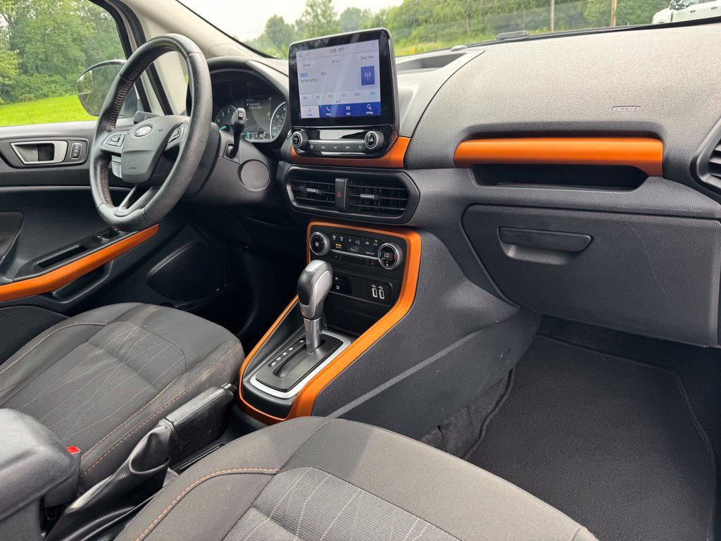 Used 2022 Ford EcoSport SE w/ SE Appearance Package AWD/4WD image 19