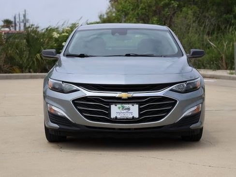 Used 2023 Chevrolet Malibu LS FWD image 2