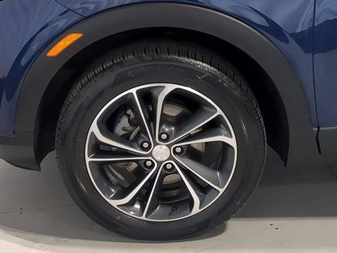 Used 2023 Buick Encore GX Select AWD/4WD image 17
