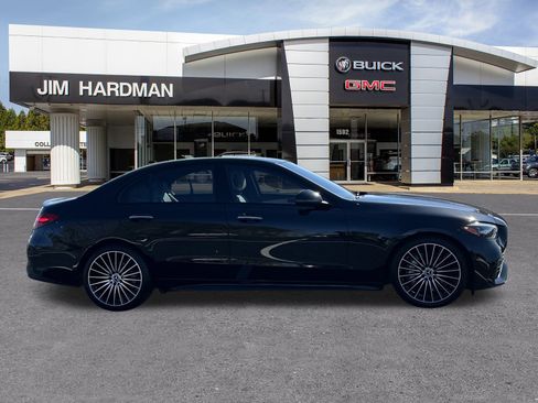 Used 2023 Mercedes-Benz C 300 Sedan image 8