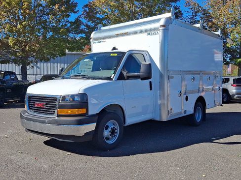 New 2025 GMC Savana 3500 w/ Power Convenience Package image 2