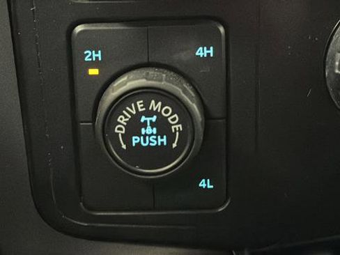 Used 2024 Ford F150 XLT w/ Equipment Group 302A MID image 32