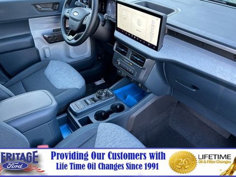 New 2025 Ford Maverick XLT w/ XLT Luxury Package image 12