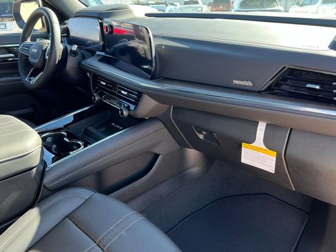 New 2026 Chevrolet Suburban High Country w/ Sun And Tow Package image 26