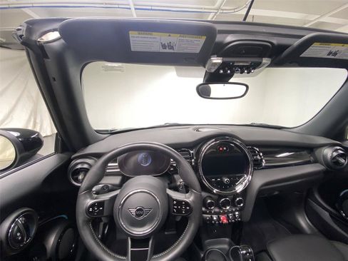 Used 2024 MINI Cooper S FWD image 31