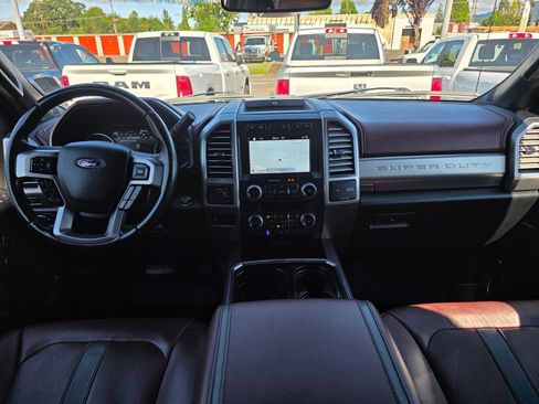 Used 2019 Ford F350 Platinum w/ Platinum Ultimate Package AWD/4WD image 11