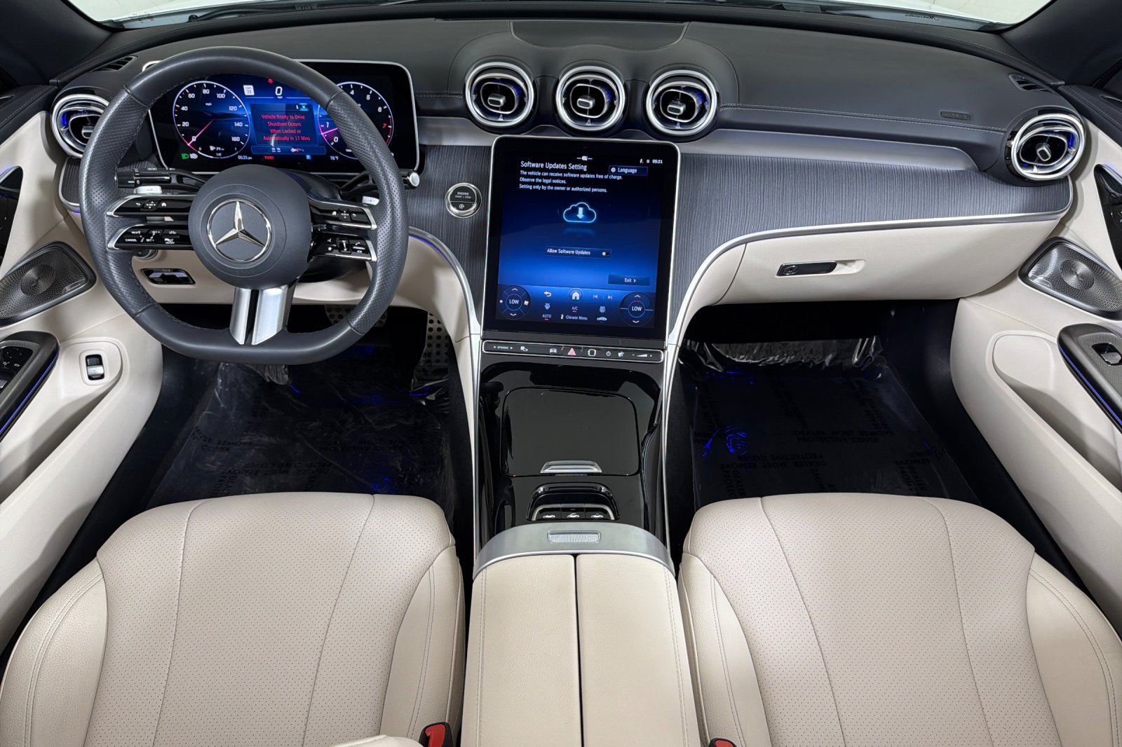 Used 2026 Mercedes-Benz CLE 450 4MATIC Cabriolet image 14