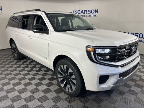 New 2026 Ford Expedition Max Platinum w/ Driver's Package image 4
