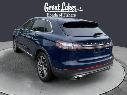 Used 2019 Lincoln Nautilus Reserve AWD/4WD image 3