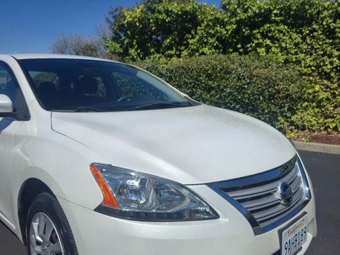 Used 2014 Nissan Sentra S w/ Electronics Package FWD image 2