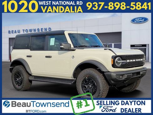 New 2025 Ford Bronco Outer Banks w/ Sasquatch Package image 1