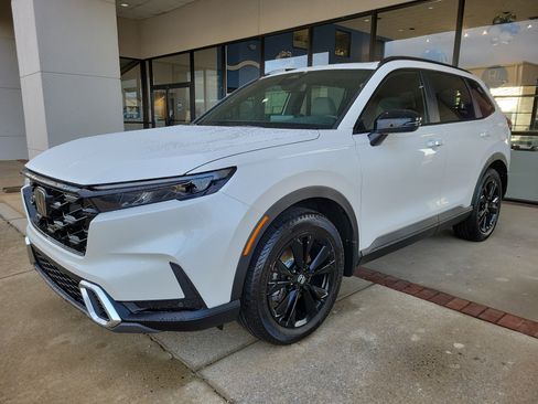 Used 2022 Honda CR-V Touring image 3