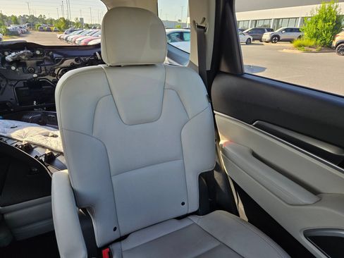 Used 2024 Kia Telluride S w/ S Sunroof Package AWD/4WD image 14