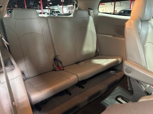 Used 2015 Buick Enclave Leather FWD image 39