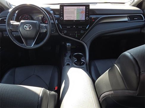 Used 2023 Toyota Camry XSE image 11