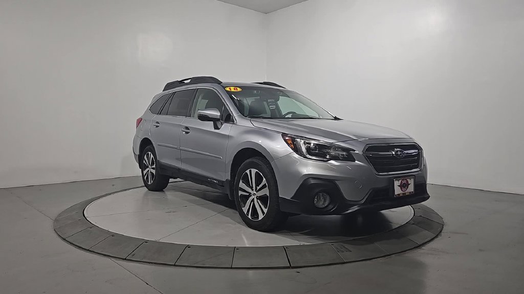 Used 2018 Subaru Outback 3.6R Limited AWD/4WD image 8