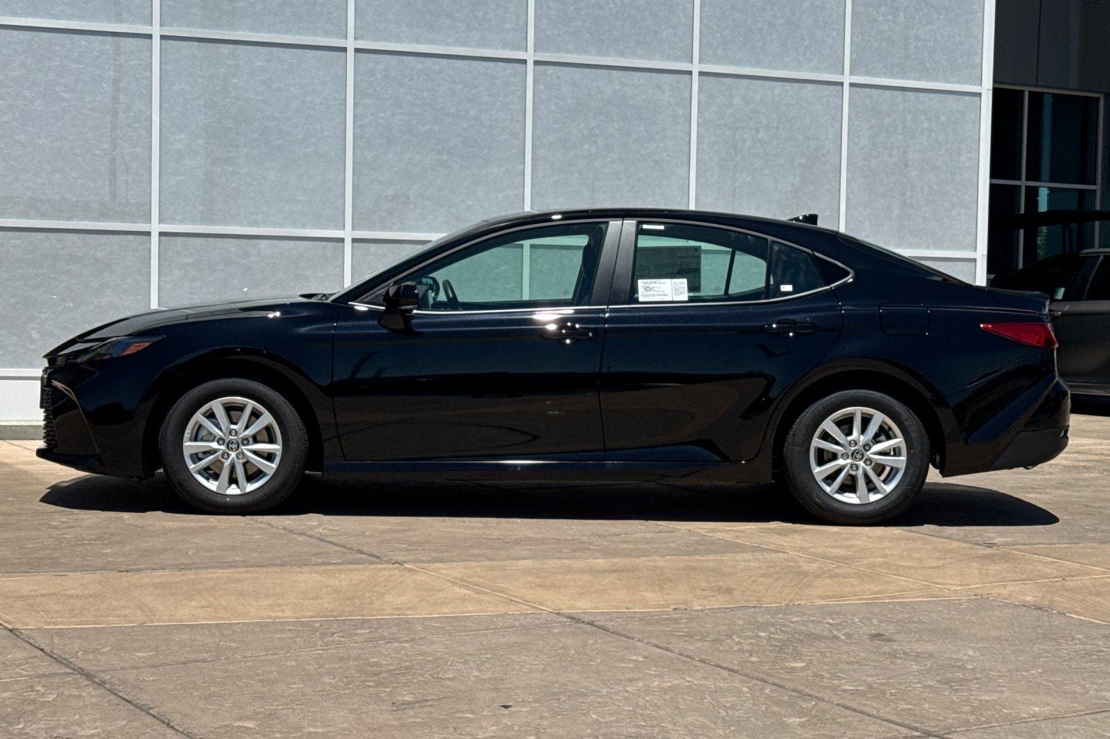 New 2026 Toyota Camry LE w/ Convenience Package FWD image 7