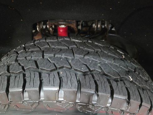 Used 2022 GMC Sierra 2500 Denali w/ Denali Black Diamond Edition image 93