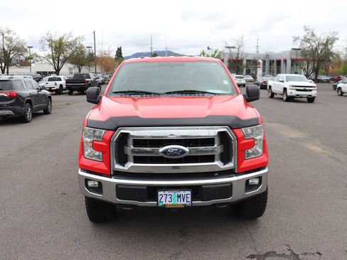 Used 2015 Ford F150 XLT w/ Trailer Tow Package image 2