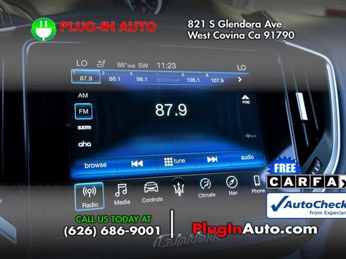 Used 2017 Maserati Ghibli w/ Luxury Package image 26