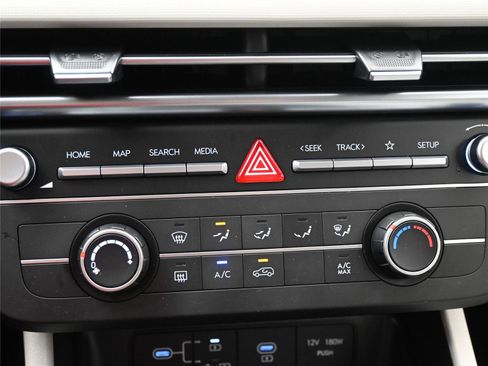 New 2026 Hyundai Tucson SE image 15