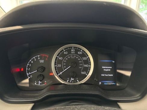 Used 2020 Toyota Corolla LE FWD image 2